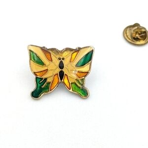 4/24$ 🌻 Vintage butterfly enamel hat pin / lapel pin